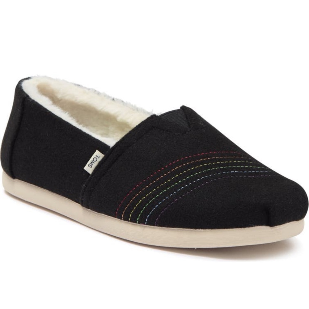 TOMS Fuzzy Lined Slip On Black with rainbow stitching new in box unisex